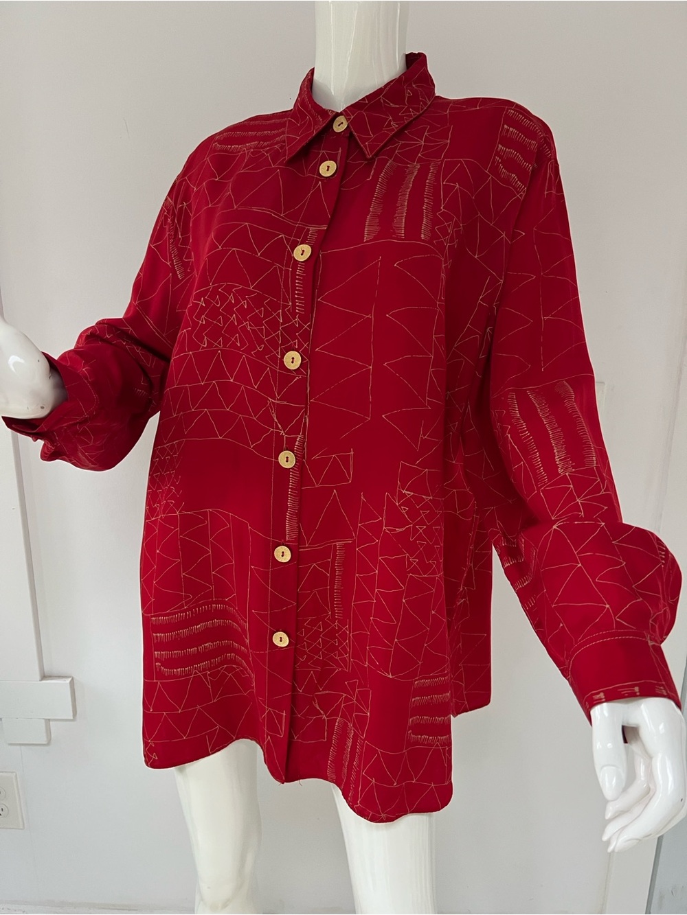 Divina of Switzerland Women's Red Button-Front Geometric Print Shirt Size XL/46